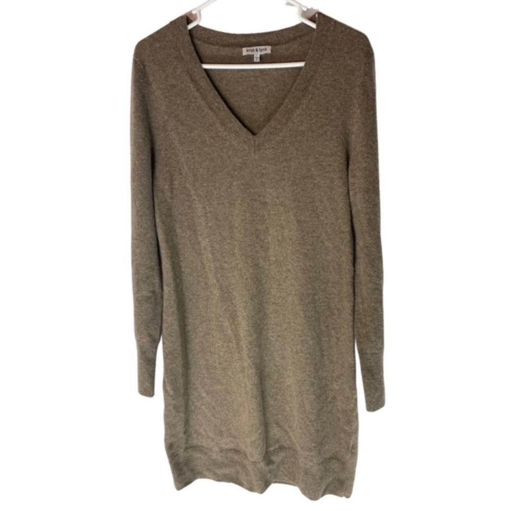 KNYT AND LYNK Cashmere Sweater Dress
Size Large